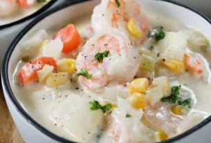 Creamy Seafood Chowder