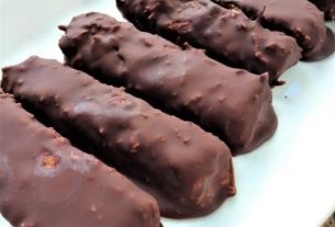 No-Bake Chocolate Coconut Bars