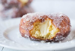 Pastry Cream Donuts