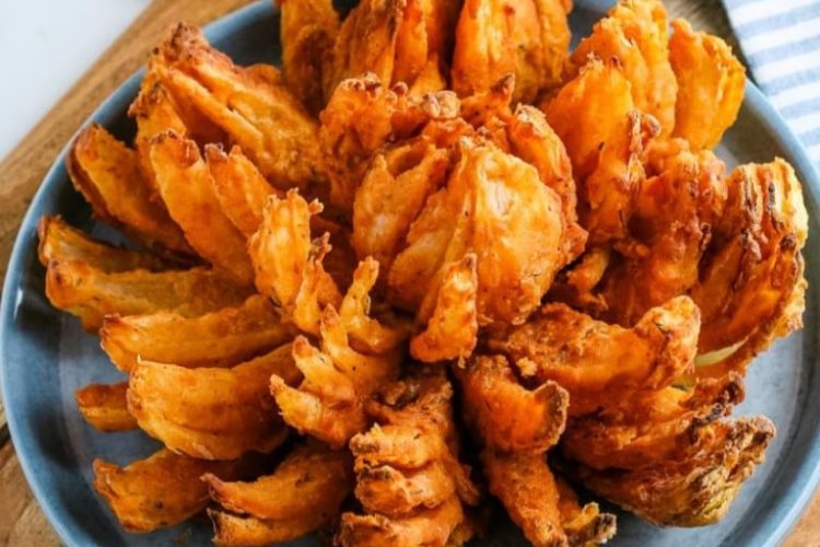 Air Fryer Blooming Onion